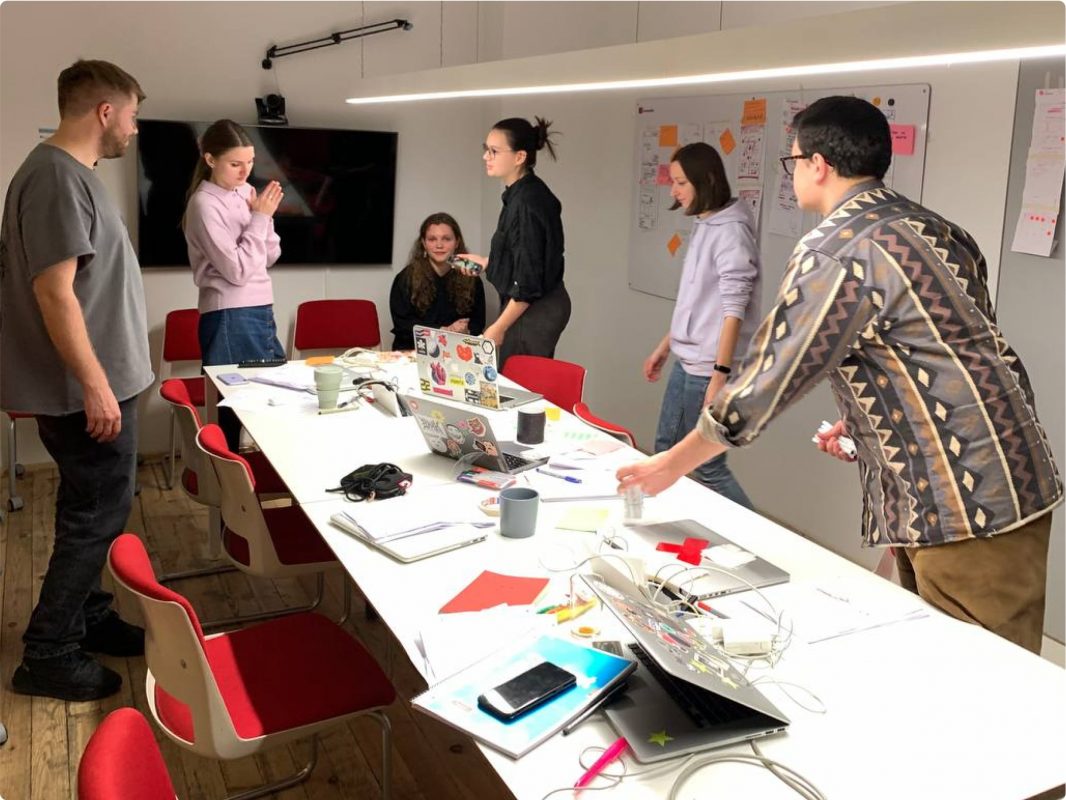 About Our Development Team | Artkai